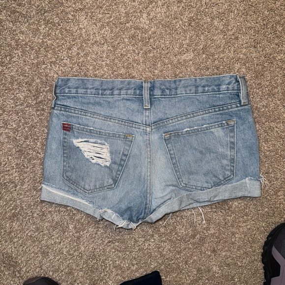 Shorts - Picture 2 of 5